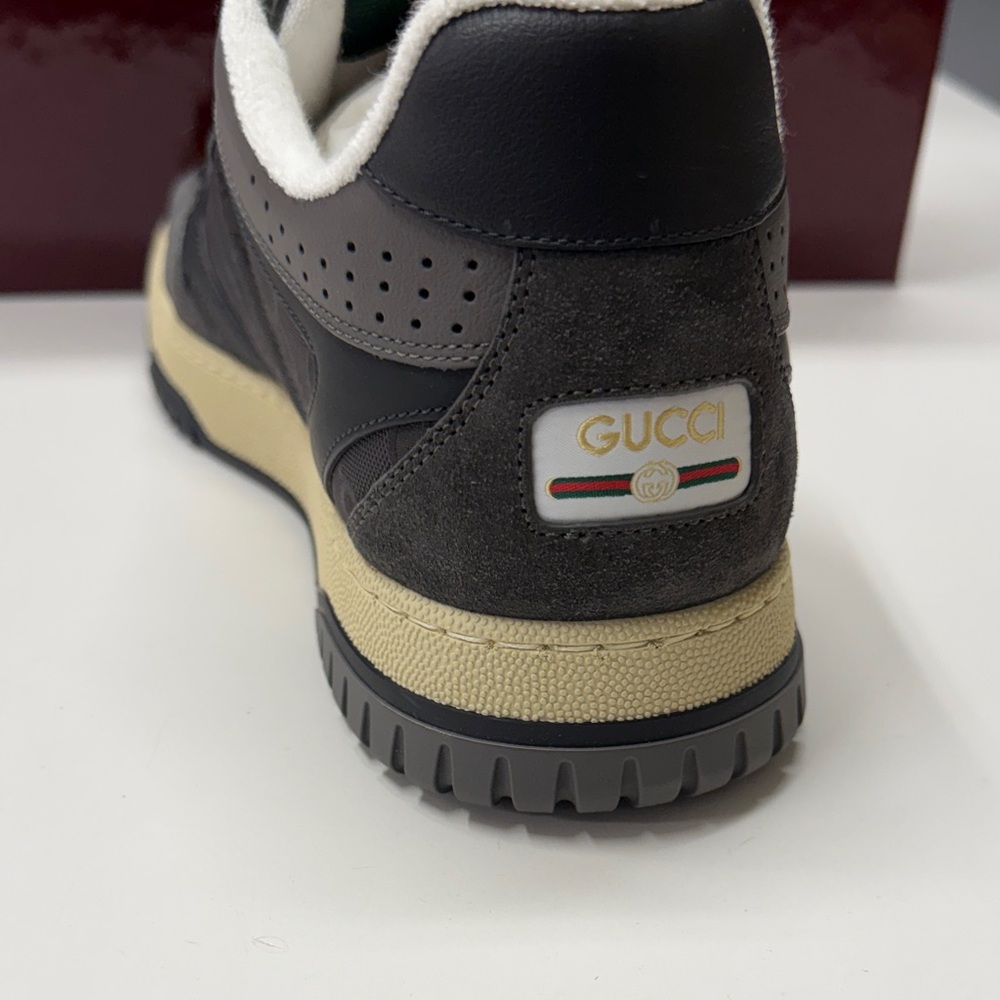 Gucci mens Gray and Black Sneakers with Red and Green Accents - Picture 4 of 7